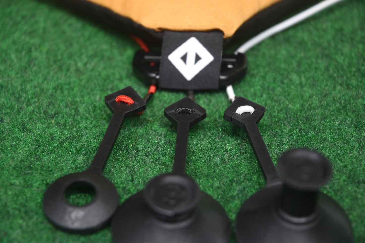 TETHER PACK (Anchor,  8 Bungee Cords and 8 Swivel Clips)